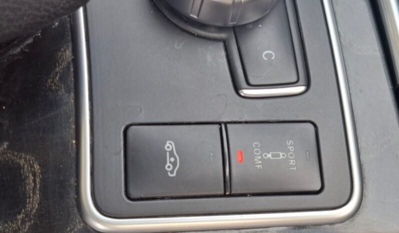 
								مستعمل 2013 مرسيدس| E350 كامل									